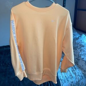 Nike sweatshirt